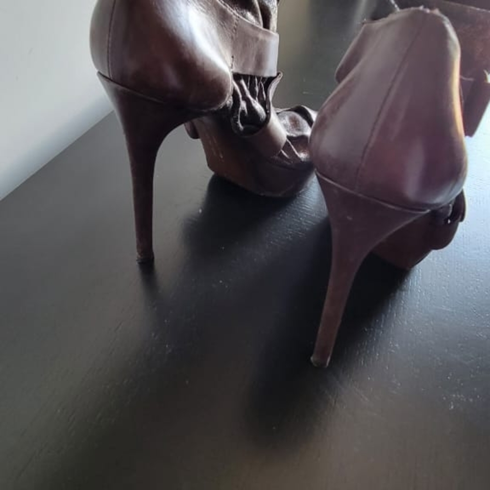 Elegant Brown High Heels